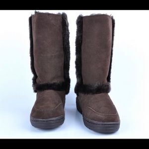 UGG Sundance II Boots in Nightfall Color